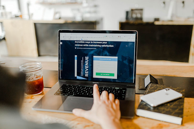 Bagaimana Membuat Form Registrasi di Website Anda agar dapat mengetahui perilaku konsumen? | Motict