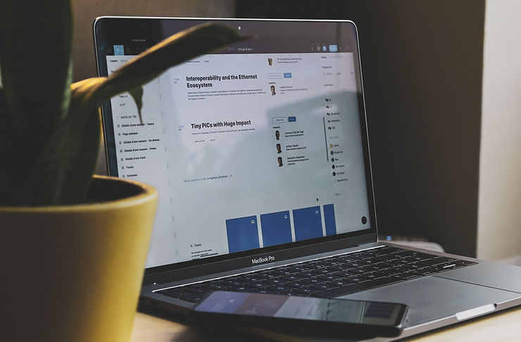 Tips Membuat Interface Chatbot, Agar Konsumen Tidak Merasa Seperti Ngobrol dengan Robot | Motict