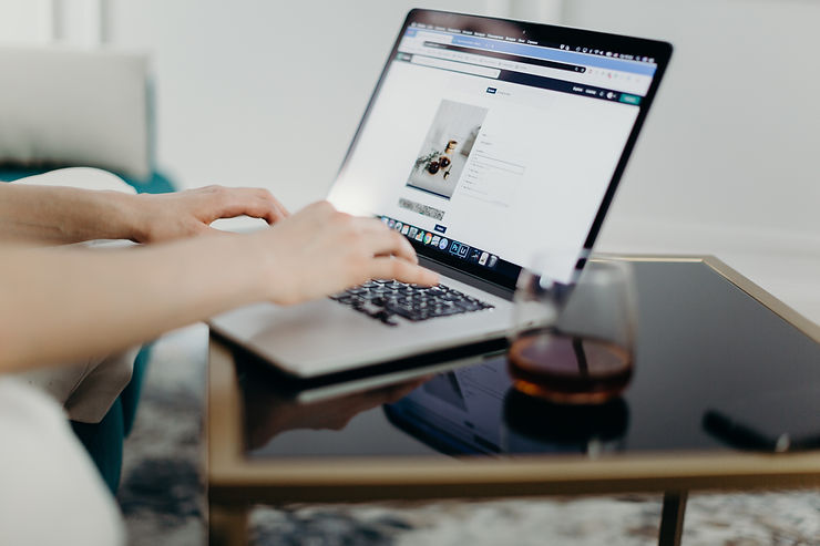 8 Contoh Penggunaan WhatsApp Chat Broadcast | Motict
